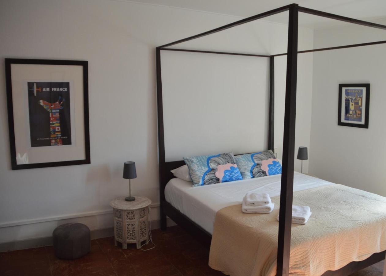 Le Voyageur - Chambres D'Hotes Olonzac Bagian luar foto