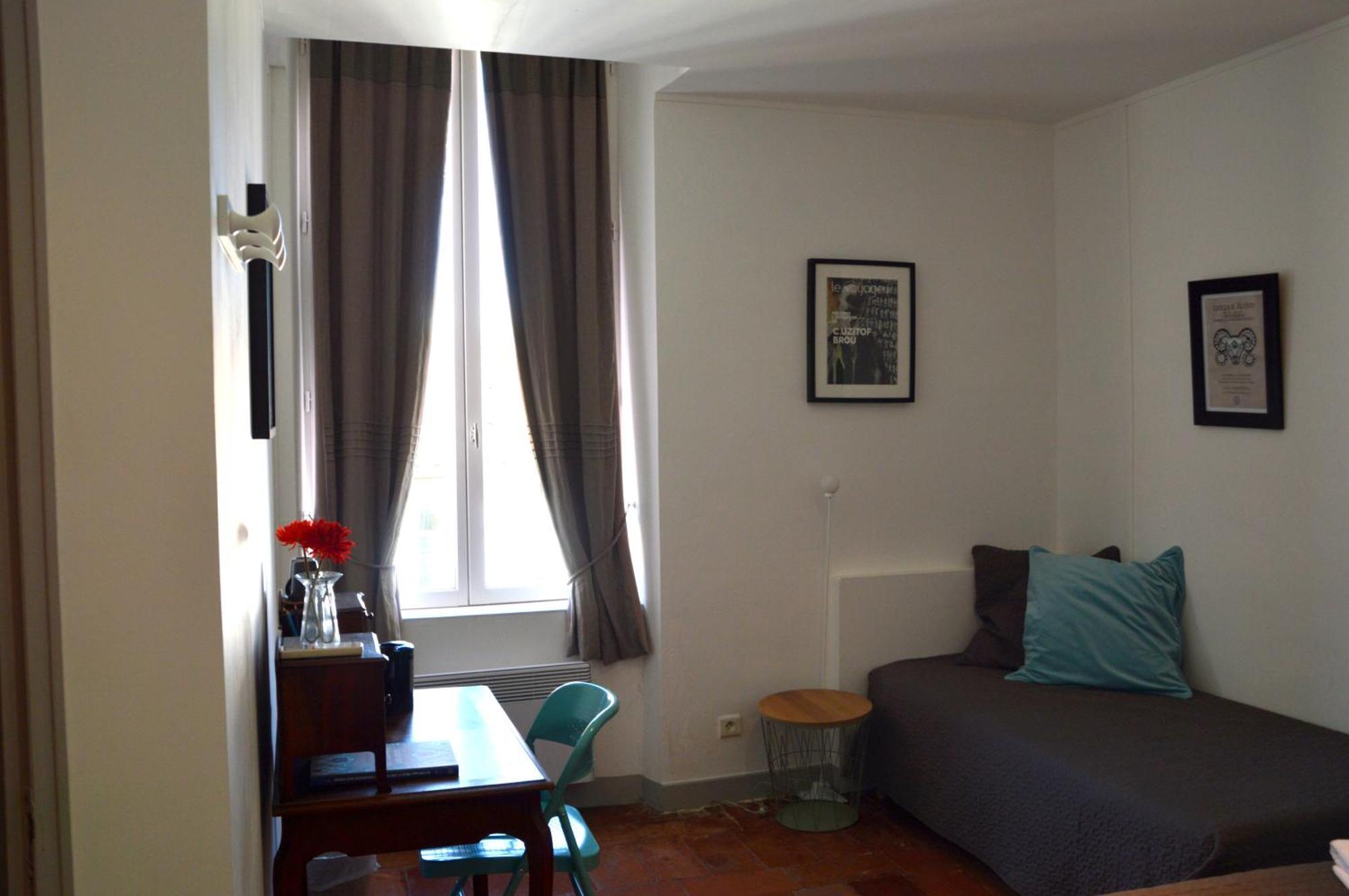Le Voyageur - Chambres D'Hotes Olonzac Ruang foto